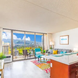 Mountain View Getaway, Free Parking And Steps Away Honolulu